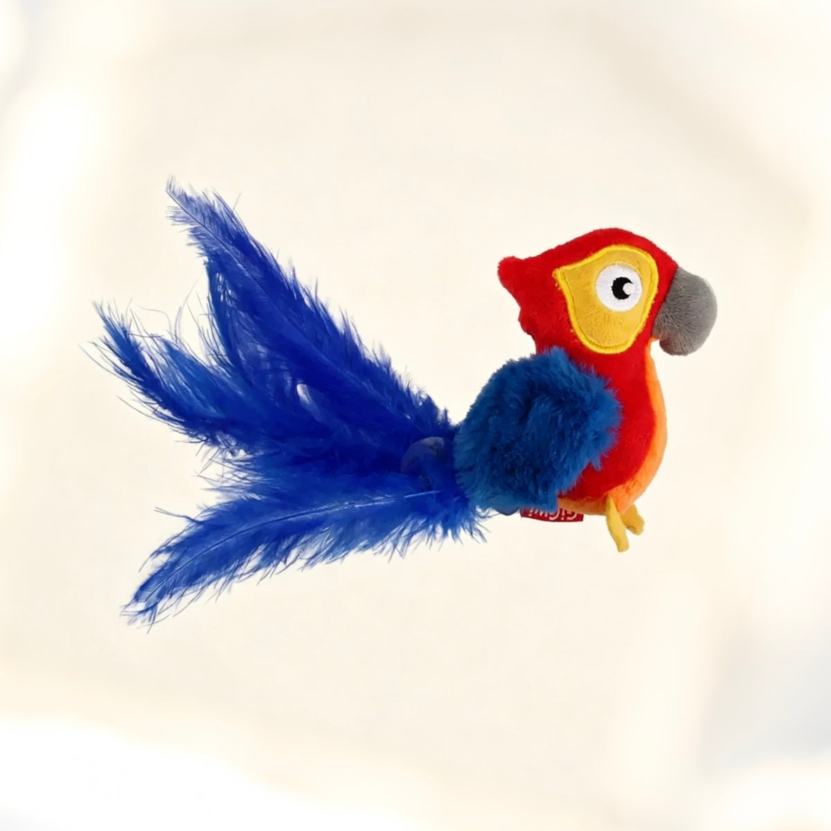 A Tiny Bird. Endless Hunts.